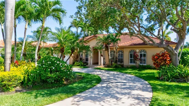 $6,000 | 8366 Southwest 193rd Street, Cutler Bay, FL 33157