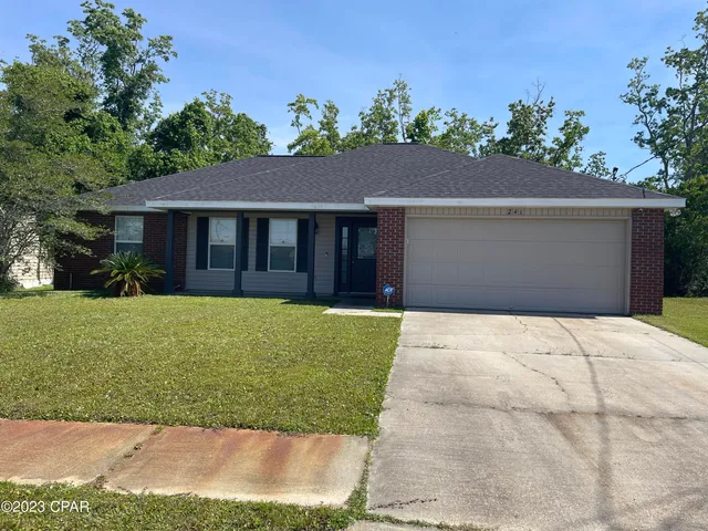 $2,000 | 241 Hannover Circle, Panama City, FL 32404