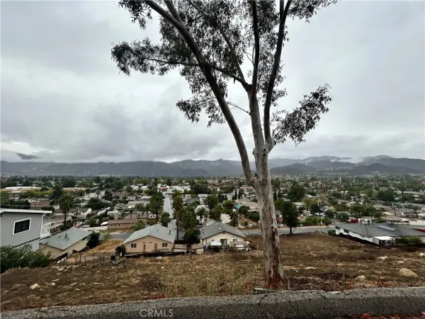 a view of a city