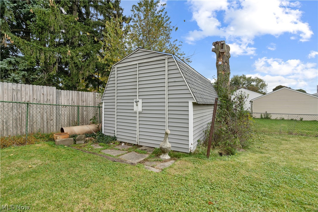 529 Hillman Road Akron, OH 44312 - Photo 19 of 21 Shed