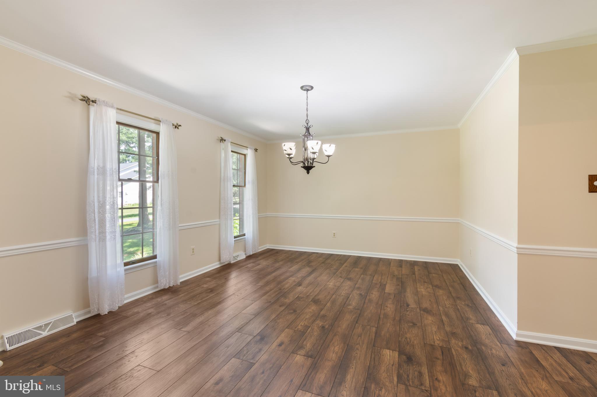 4036 Roop Road New Windsor, MD 21776 - Photo 18 of 54 Dining Room
