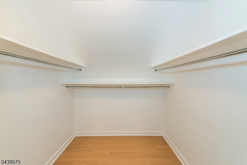 132 Haddon Place Montclair, NJ 07043 - Photo 34 of 48