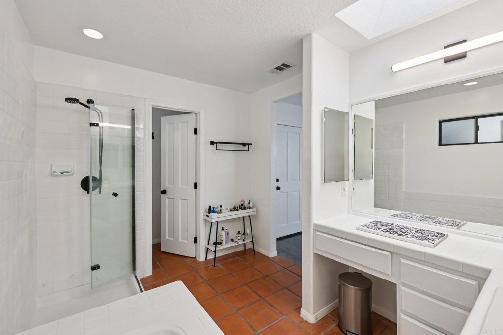 1761 Winterwarm Drive Fallbrook, CA 92028 - Photo 15 of 73