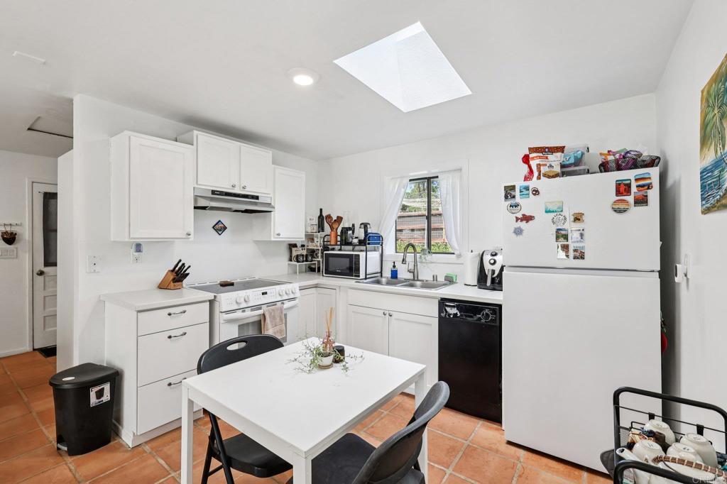 1761 Winterwarm Drive Fallbrook, CA 92028 - Photo 29 of 73