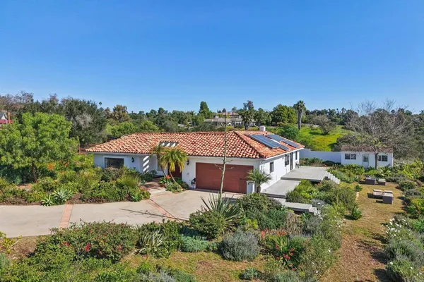 $1,450,000 | 1761 Winterwarm Drive, Fallbrook, CA 92028