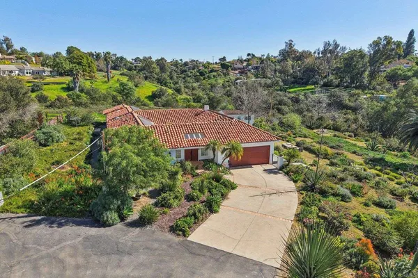 $1,450,000 | 1761 Winterwarm Drive, Fallbrook, CA 92028