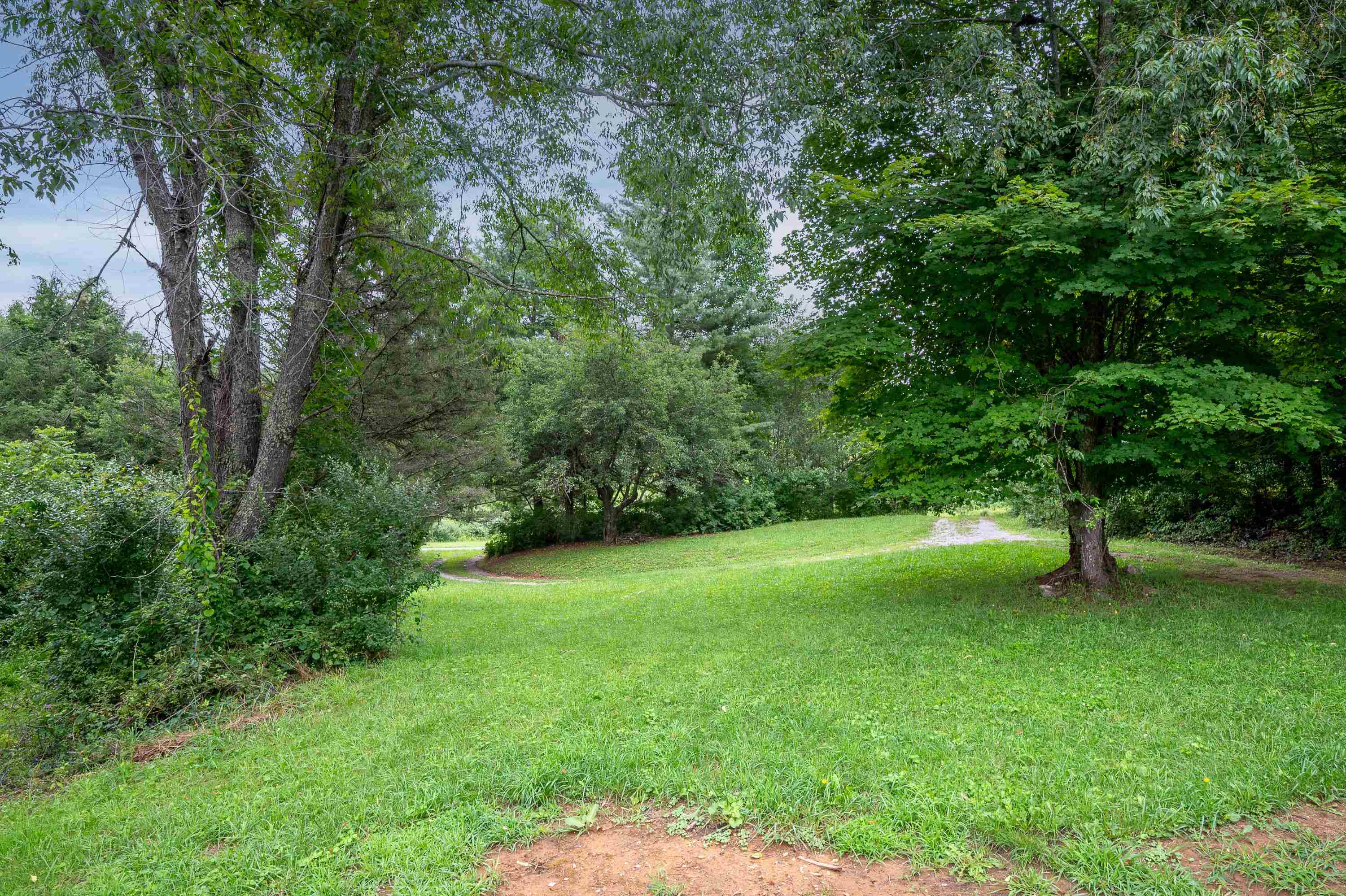 2890 Stonewall Road Northeast Pilot, VA 24138 - Photo 37 of 40 Gallery Image 37