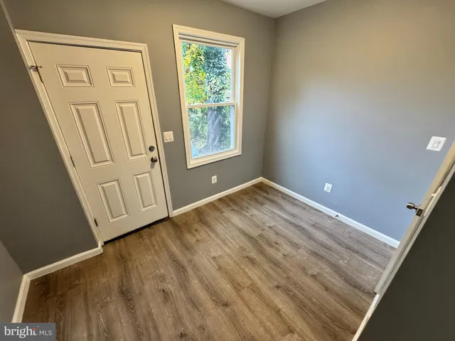 $1,995 | 1712 R Street Southeast, Unit 1, Washington, DC 20020