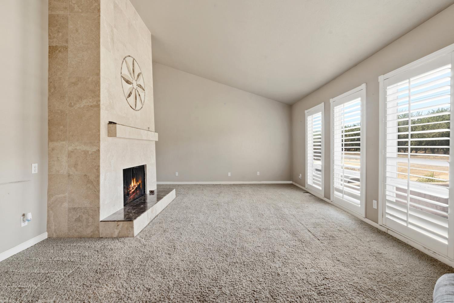 8501 Northland Road Manteca, CA 95336 - Photo 7 of 40