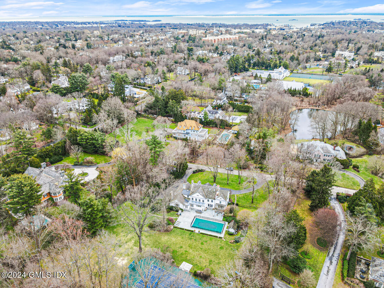 2 Lauder Way Greenwich, CT 06830 - Photo 19 of 25 a view of a city