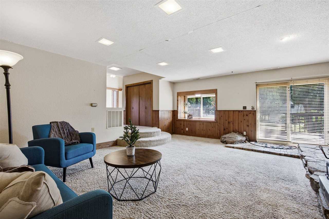 1795 Lake Manor Road Northeast Solon, IA 52333 - Photo 7 of 43 Gallery Image 7