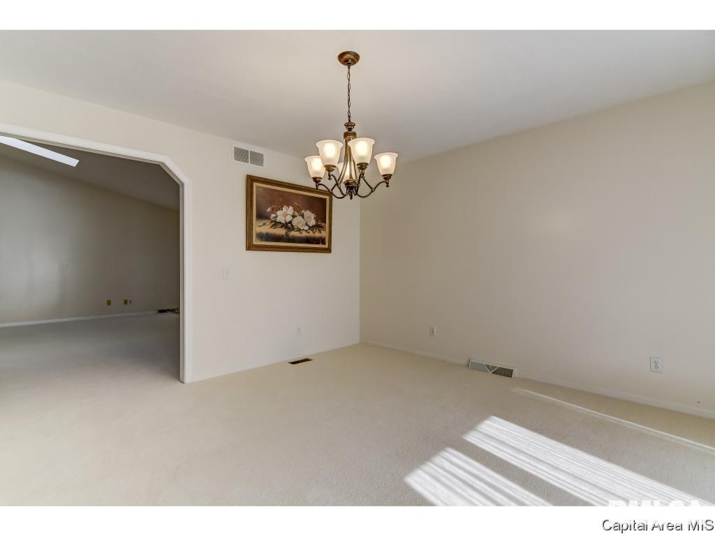34 Brighton Road Springfield, IL 62702 - Photo 12 of 34