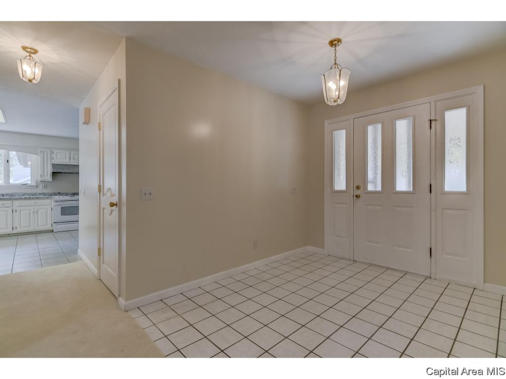 34 Brighton Road Springfield, IL 62702 - Photo 13 of 34