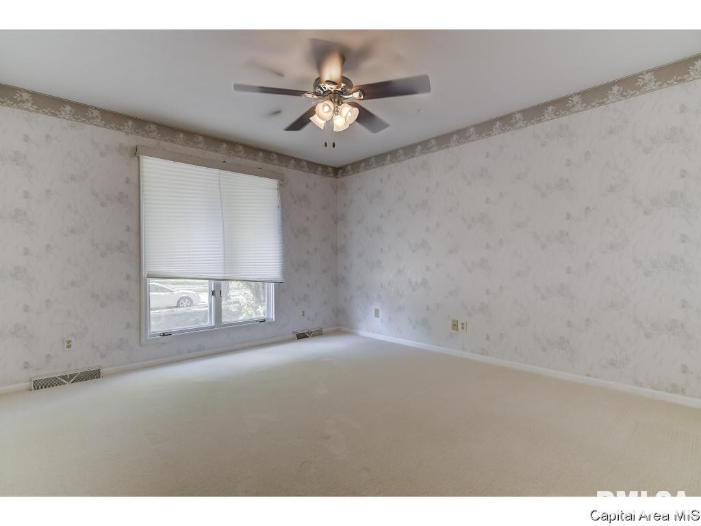 34 Brighton Road Springfield, IL 62702 - Photo 18 of 34