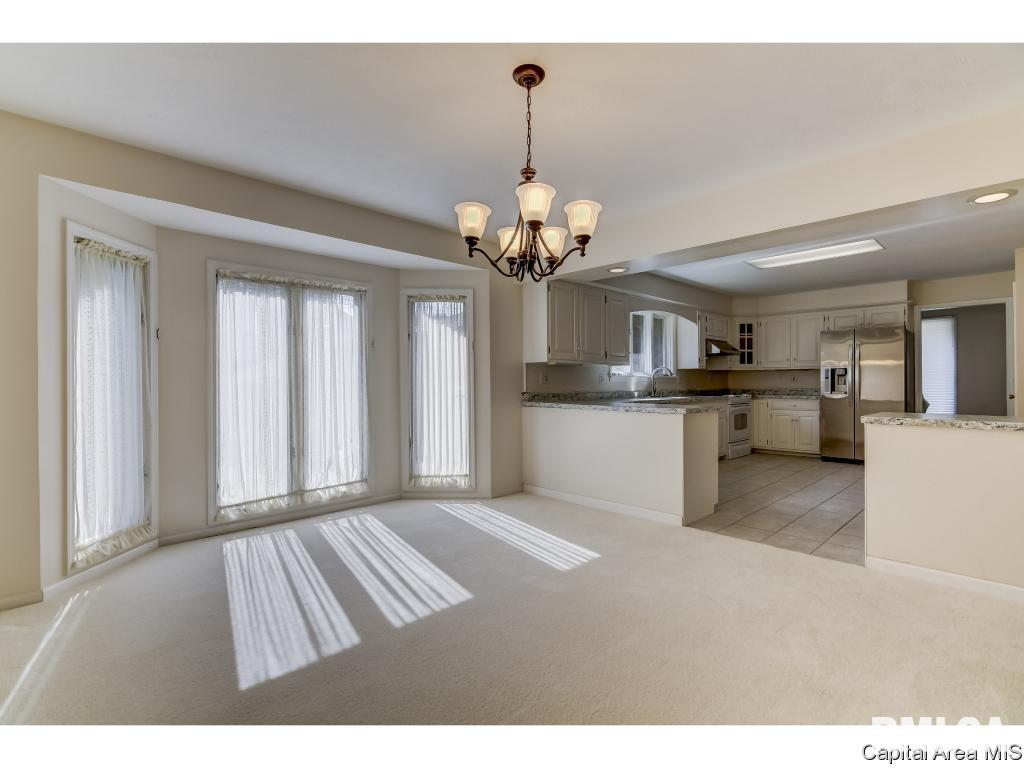 34 Brighton Road Springfield, IL 62702 - Photo 10 of 34