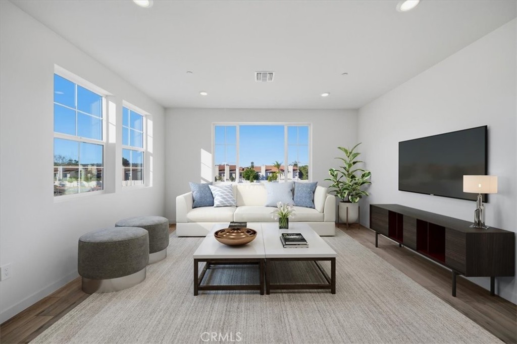 4805 Arroyo Run Moorpark, CA 93021 - Photo 13 of 28 PHOTOS ARE OF MODEL MATCH AND HAVE BEEN VIRTUALLY STAGED. INTERIOR/EXTERIOR FINISHES MAY VARY