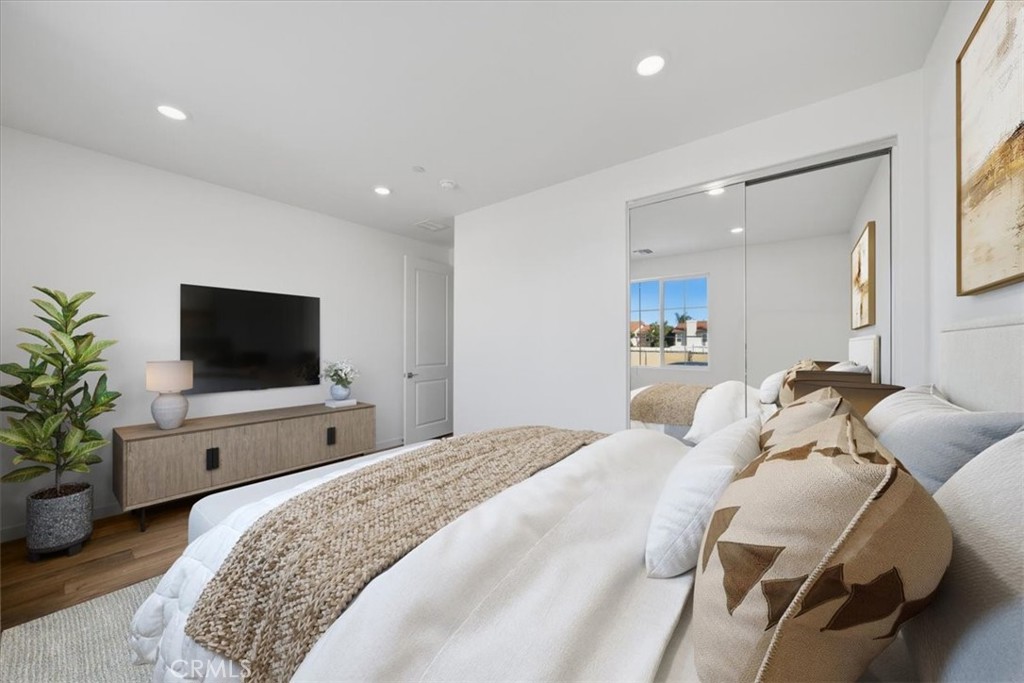 4805 Arroyo Run Moorpark, CA 93021 - Photo 20 of 28 PHOTOS ARE OF MODEL MATCH AND HAVE BEEN VIRTUALLY STAGED. INTERIOR/EXTERIOR FINISHES MAY VARY