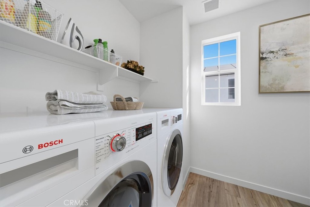 4805 Arroyo Run Moorpark, CA 93021 - Photo 27 of 28 PHOTOS ARE OF MODEL MATCH AND HAVE BEEN VIRTUALLY STAGED. INTERIOR/EXTERIOR FINISHES MAY VARY