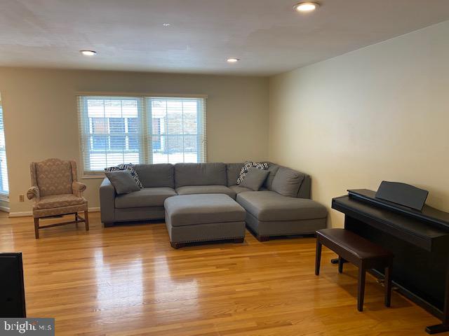 1308 Midmeadow Road Towson, MD 21286 - Photo 14 of 32