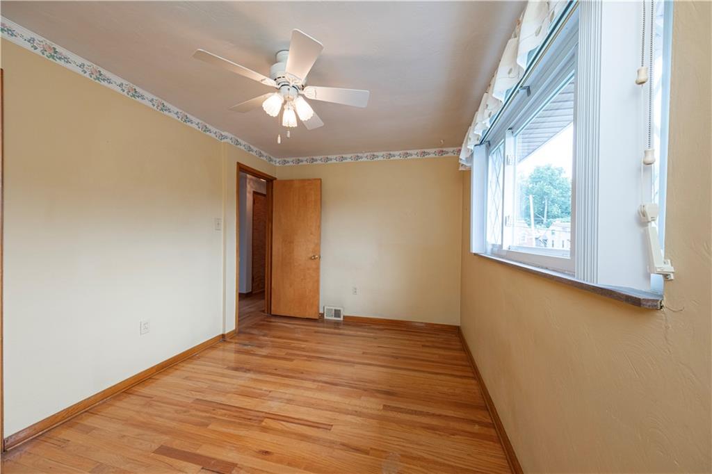 170 Gass Road Pittsburgh, PA 15229 - Photo 17 of 40 Gallery Image 17