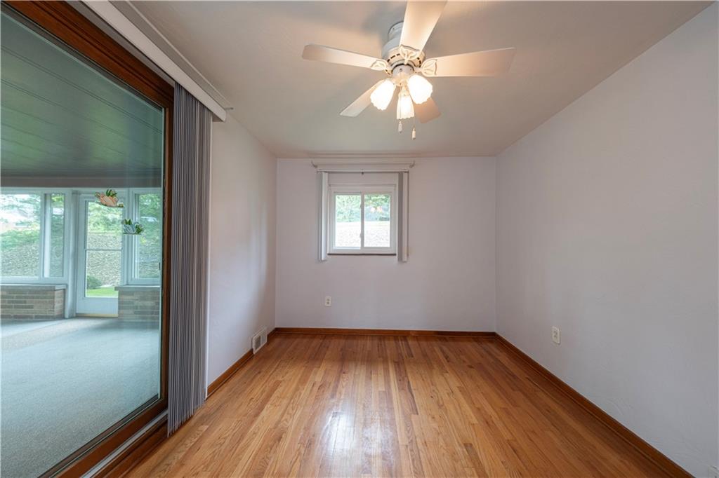 170 Gass Road Pittsburgh, PA 15229 - Photo 18 of 40 Gallery Image 18
