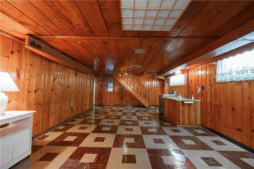 170 Gass Road Pittsburgh, PA 15229 - Photo 36 of 40 Gallery Image 36