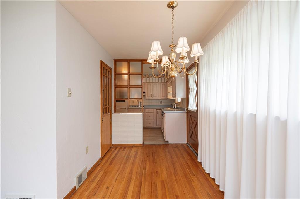 170 Gass Road Pittsburgh, PA 15229 - Photo 10 of 40 Gallery Image 10