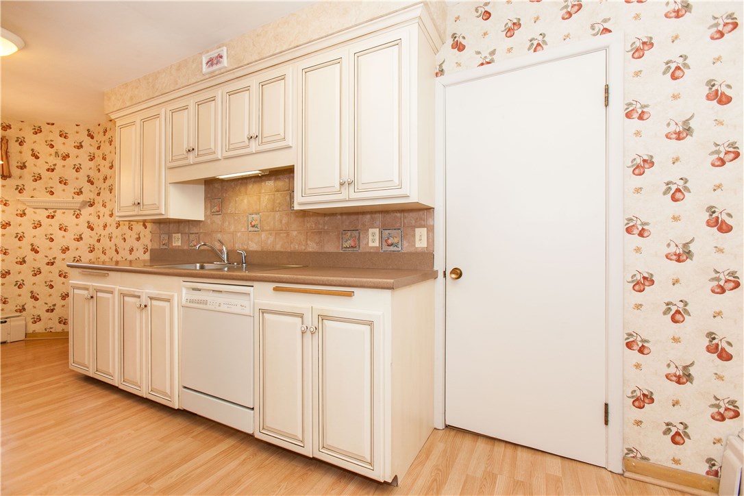 133 Forge Road North Kingstown, RI 02852 - Photo 16 of 35 Kitchen with hardwood floors