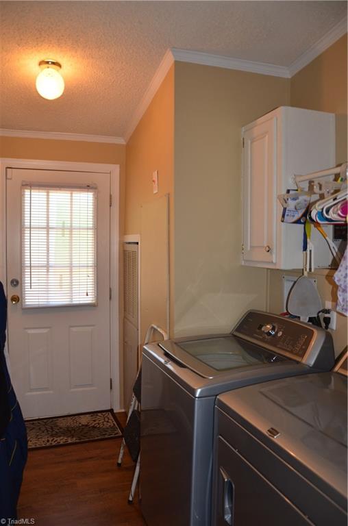 4724 Poplar Ridge Road Trinity, NC 27370 - Photo 8 of 18 Laundry Room with door to back deck