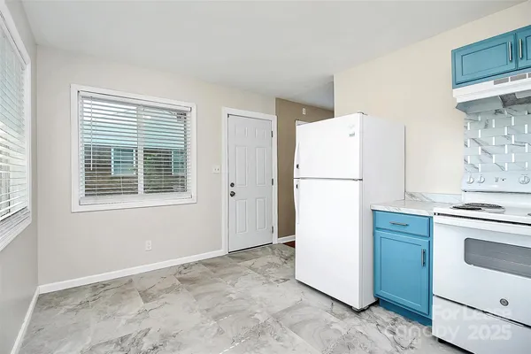 $1,599 | 2244 English Drive, Charlotte, NC 28216