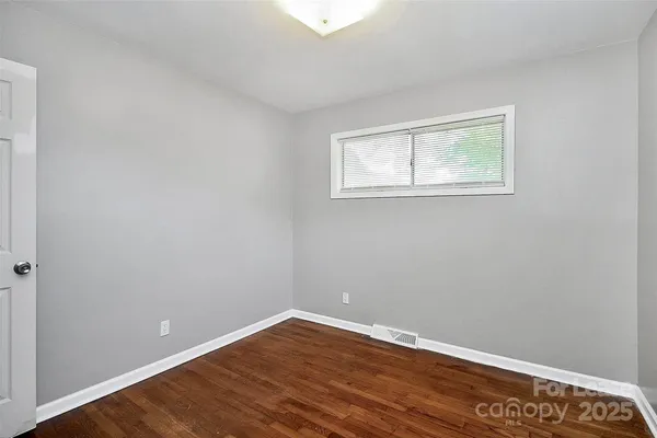 $1,599 | 2244 English Drive, Charlotte, NC 28216