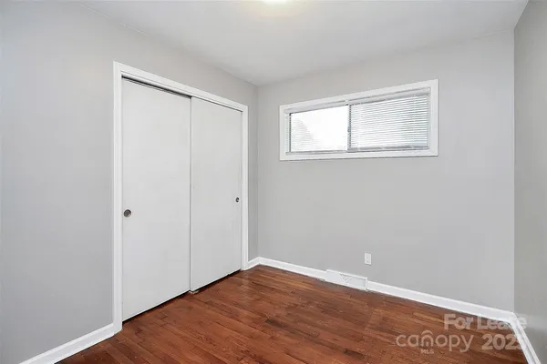 $1,599 | 2244 English Drive, Charlotte, NC 28216