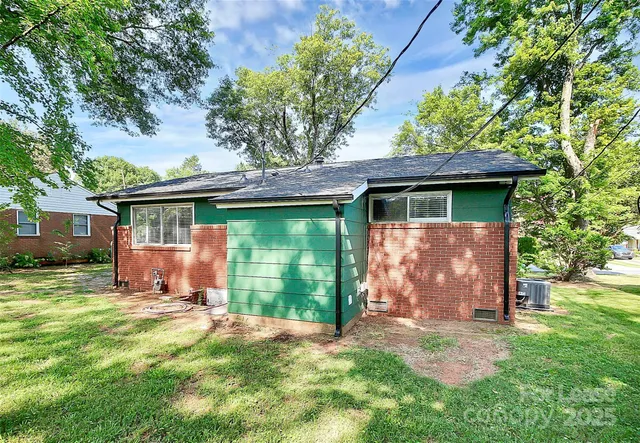 $1,625 | 2244 English Drive, Charlotte, NC 28216