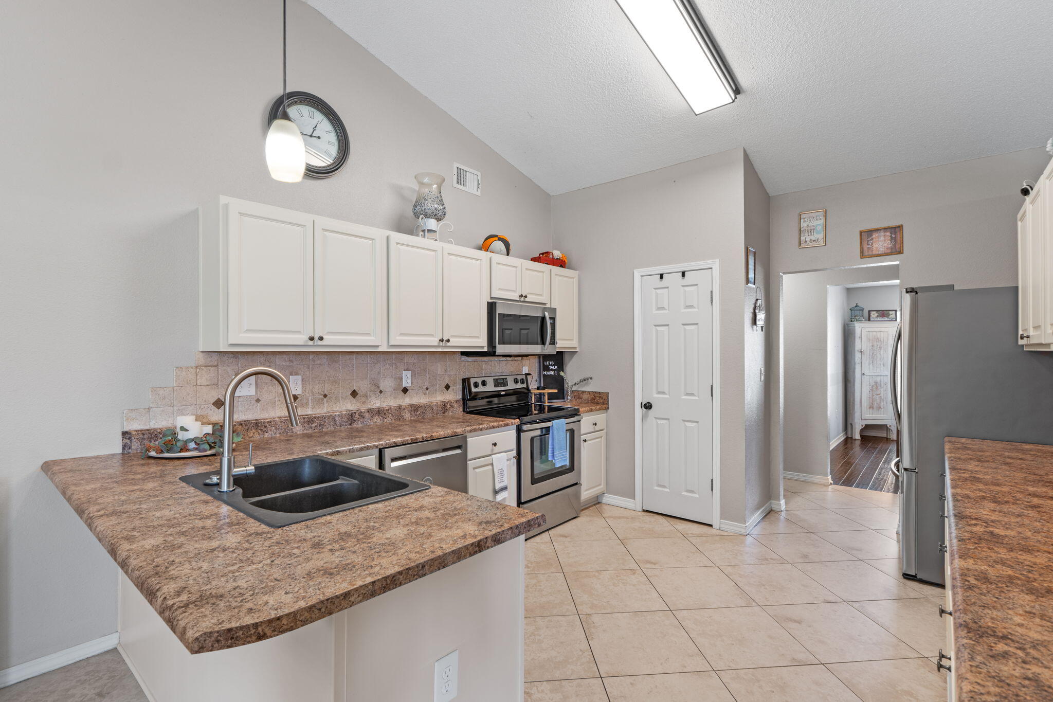 2108 Hagood Loop Crestview, FL 32536 - Photo 21 of 41 19-web-or-mls-Final-19