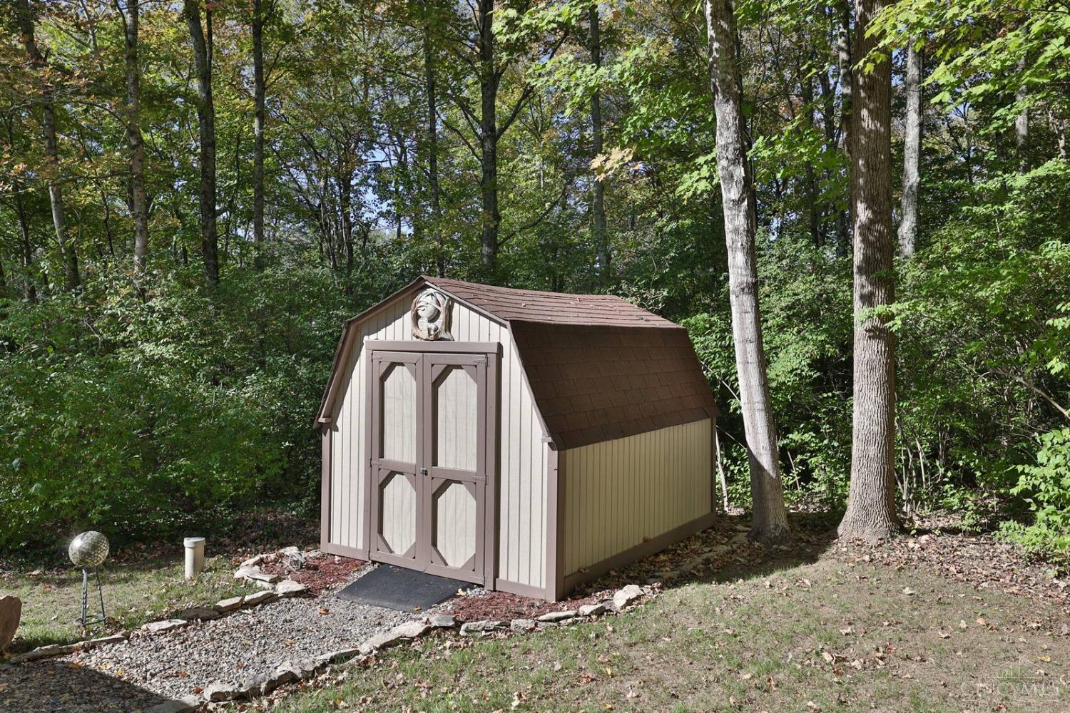 6045 Hursh Road Middletown, OH 45042 - Photo 43 of 51 Gallery Image 43