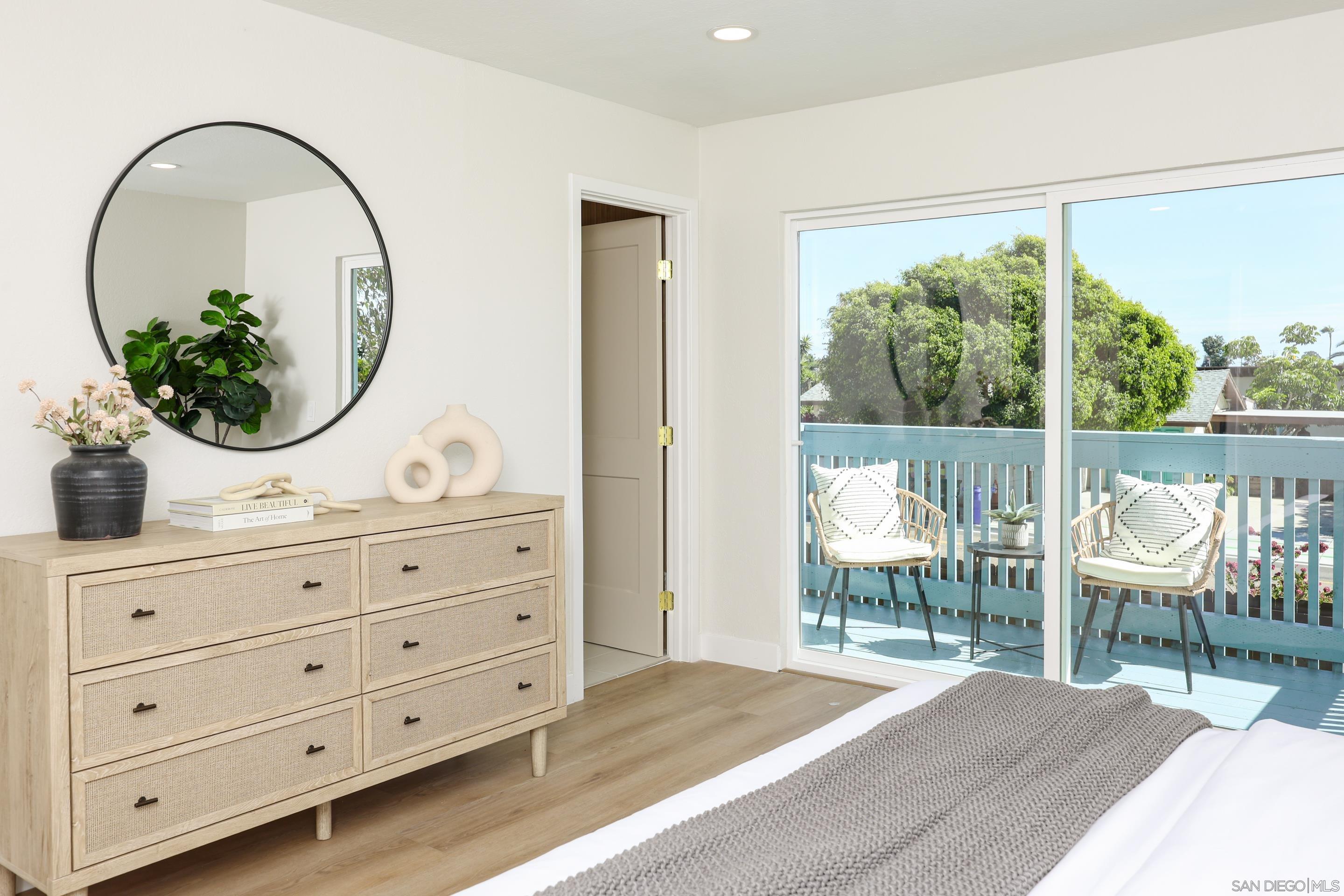 658 Santa Fe Drive Encinitas, CA 92024 - Photo 12 of 37
