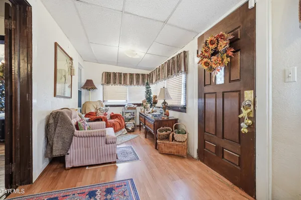 $195,995 | 195 Red Oak Ridge Road, Castlewood, VA 24224