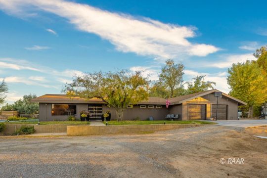 1443 West Felspar Avenue Ridgecrest, CA 93555 - Photo 1 of 28 Gallery Image 1