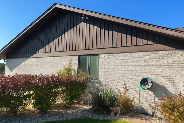 $995,000 | 9630 Reding Circle, Des Plaines, IL 60016