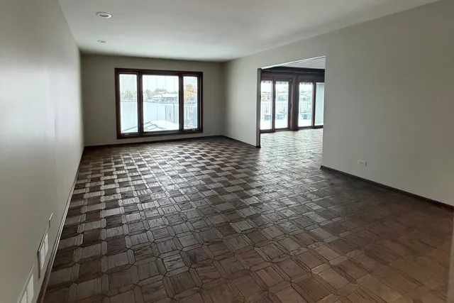 $995,000 | 9630 Reding Circle, Des Plaines, IL 60016