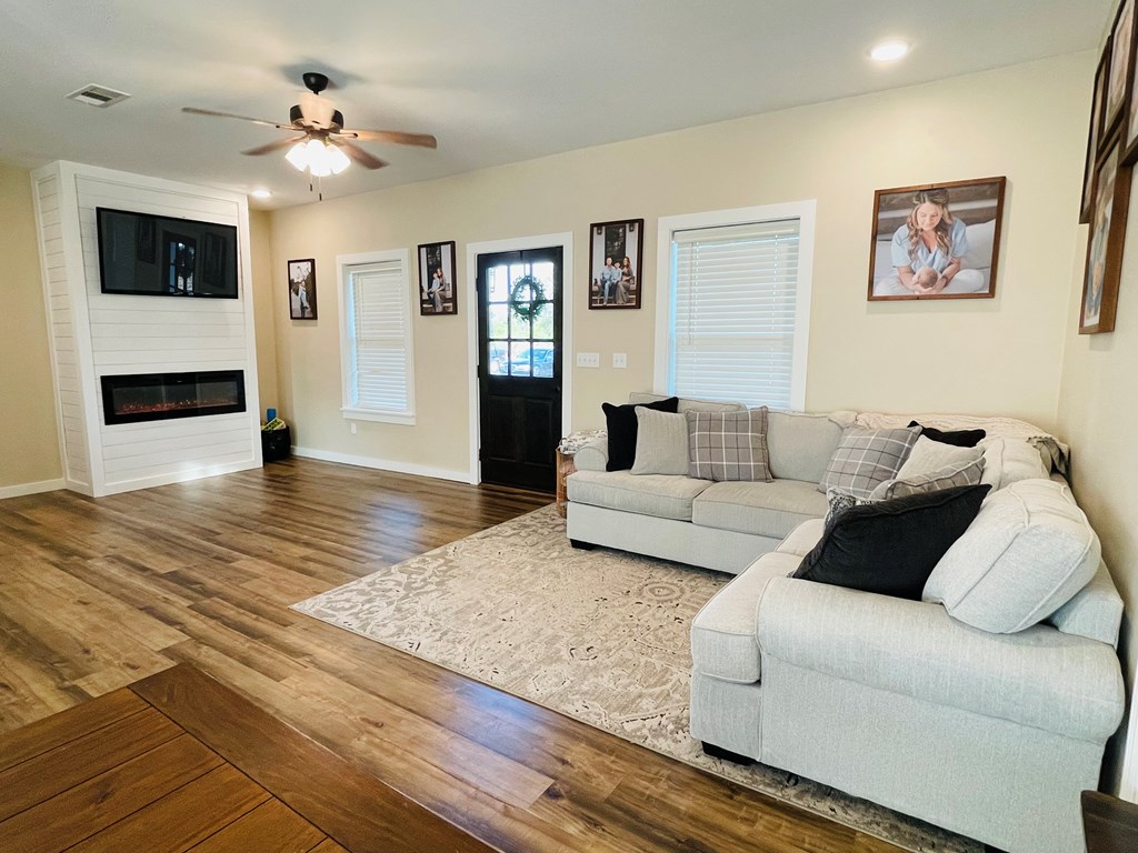 280 Ridgecrest Parkway Eastpoint, FL 32328 - Photo 7 of 28 Gallery Image 7