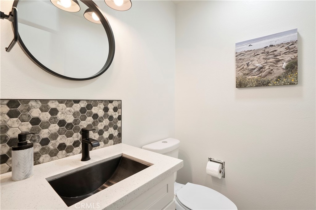 11295 Los Osos Valley Road, Unit 4 San Luis Obispo, CA 93405 - Photo 14 of 31 Main Floor 1/2 bath