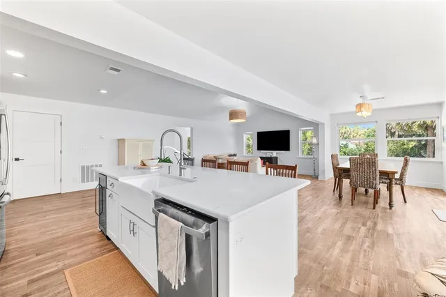 a view of a workspace with furniture