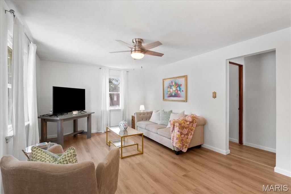 105 Gardner Street Waterloo, IL 62298 - Photo 3 of 23 Gallery Image 3