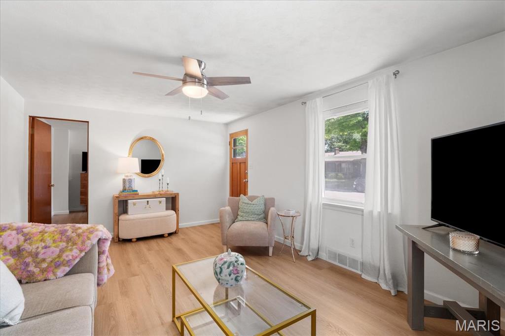 105 Gardner Street Waterloo, IL 62298 - Photo 5 of 23 Gallery Image 5