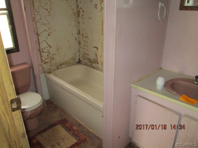 11131 Genito Road Amelia Court House, VA 23002 - Photo 4 of 8 Gallery Image 4