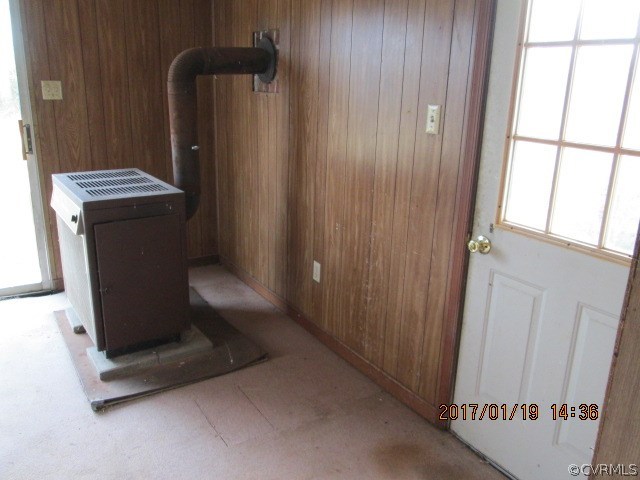 11131 Genito Road Amelia Court House, VA 23002 - Photo 6 of 8 Gallery Image 6