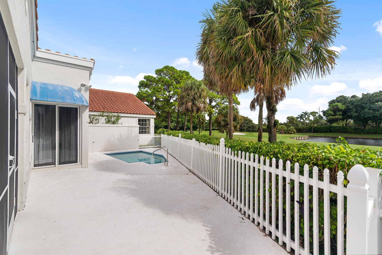 17640 Candlewood Terrace Boca Raton, FL 33487 - Photo 31 of 34 Back Patio