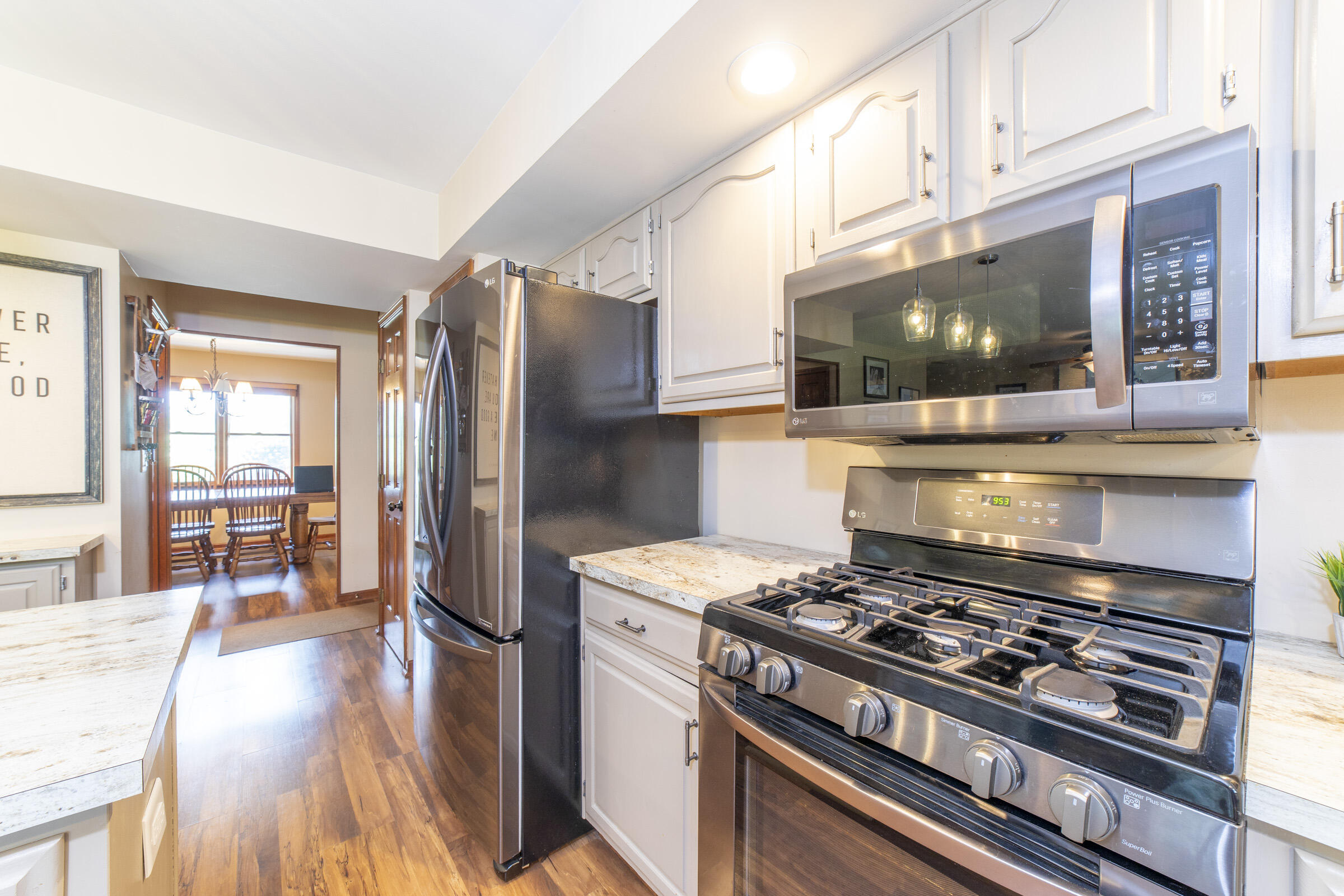 910 Read Drive Chesterton, IN 46304 - Photo 15 of 57 2400x1600