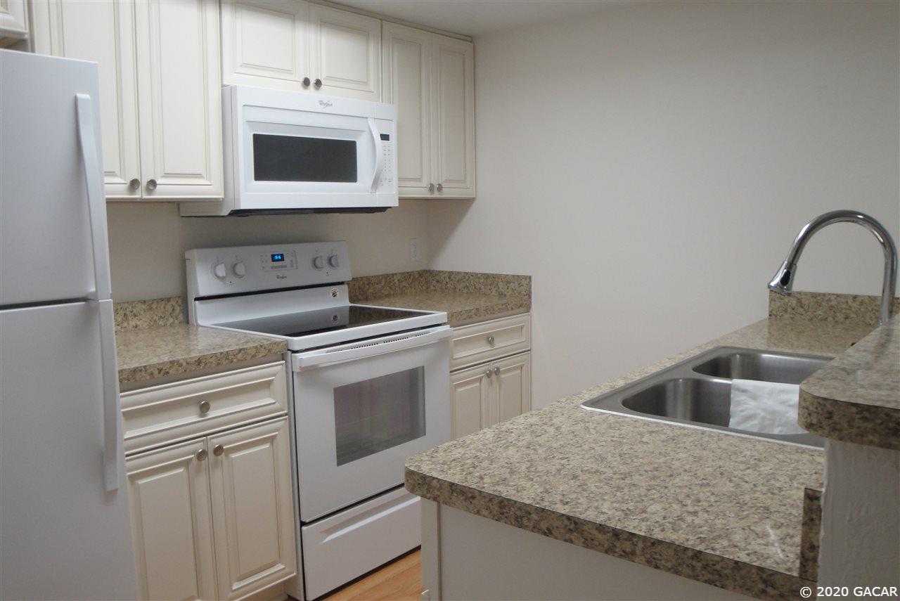 7200 Southwest 8th Avenue, Unit I53 Gainesville, FL 32607 - Photo 7 of 16
